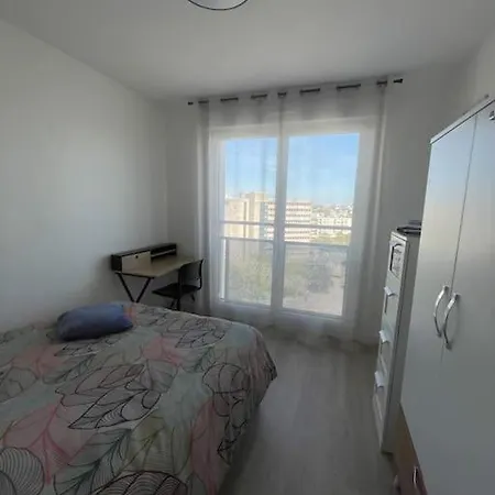 Spacieux Bellevue De 1 A 6 Personnes Apartment